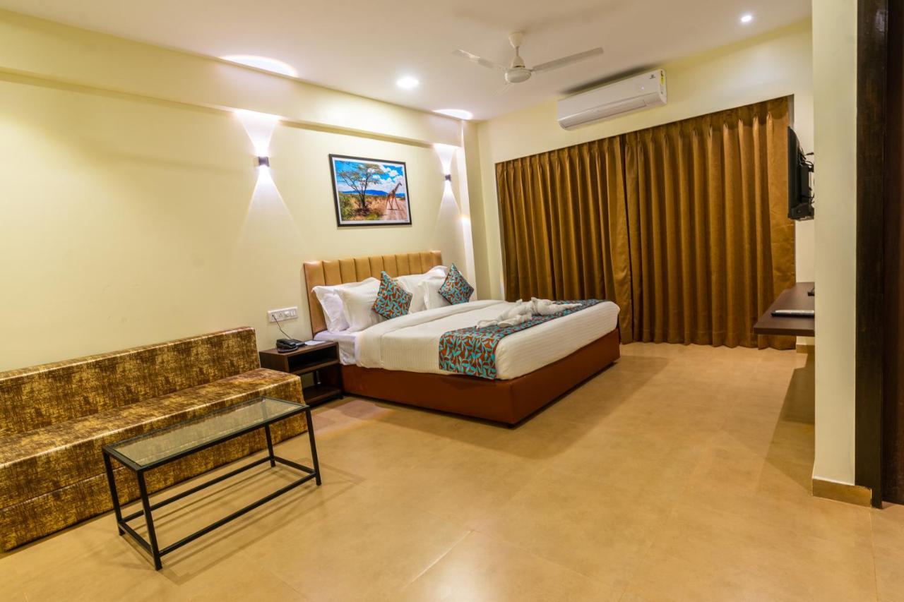 Chinar Woods Resort Dapoli Exterior photo